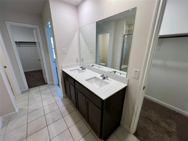 Building Photo - 602 Spur Ridge