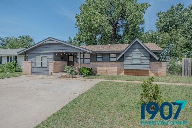Building Photo - 608 N Janeway Ave