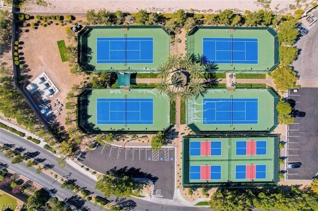 Building Photo - 11 Grand Masters Dr