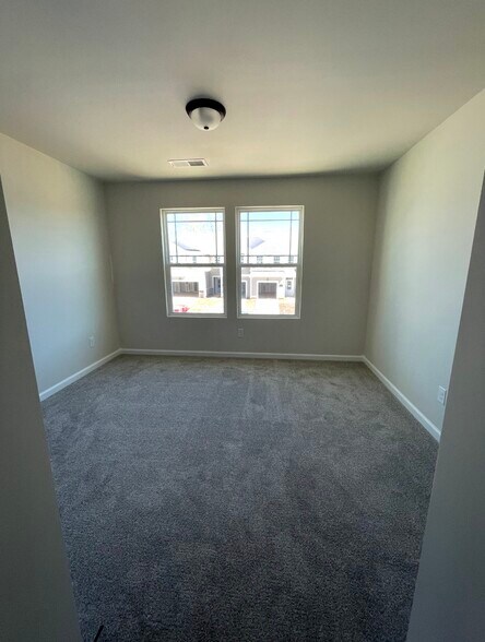 Building Photo - 1132 Bigelow St