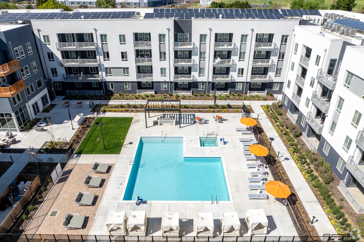 The Celeste - 3820 Chiles Rd Davis CA 95618 | Apartment Finder