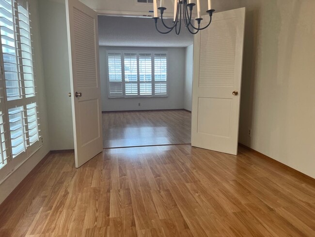 Building Photo - Elegant Executive Home Westborough SSF  5 ...