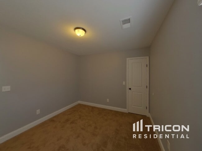 Building Photo - 1062 Rabon Pond Dr