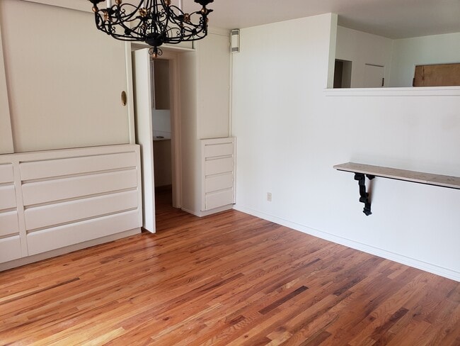 Building Photo - 3721 McComb Ave