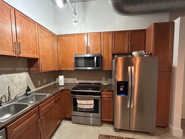 Building Photo - 2001 S Biscayne Blvd