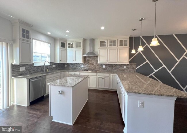 Building Photo - 3092 Alan Shepard St