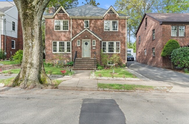 Building Photo - 316 Russett Rd