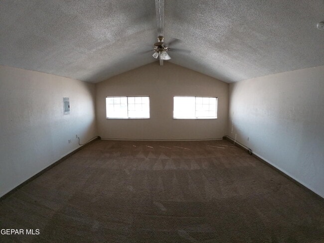 Building Photo - 2241 Seagull Dr