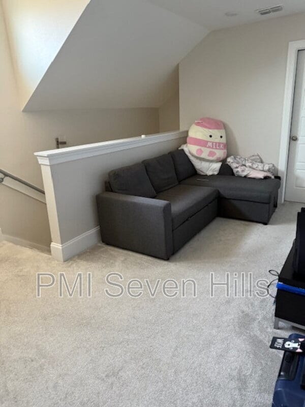 Building Photo - 3948 Ella Dr