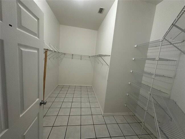 Building Photo - 1002 Shawnda Ln