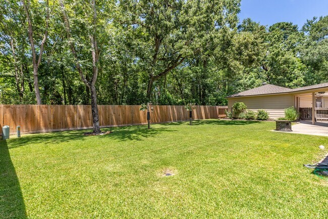 Building Photo - 5102 Natural Bridge Dr