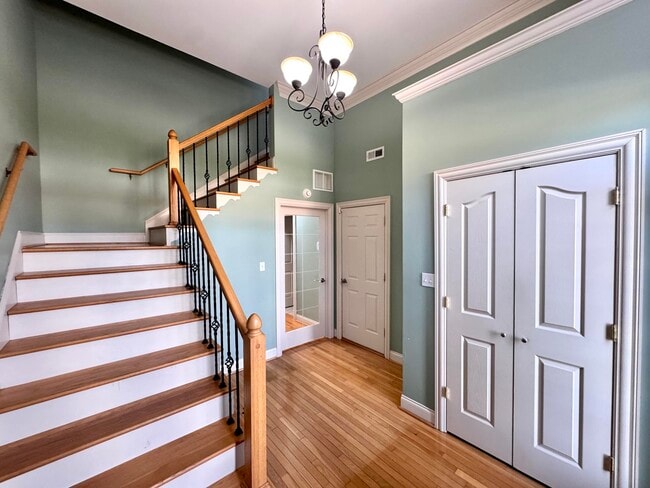 Building Photo - 88 St Annes Ct