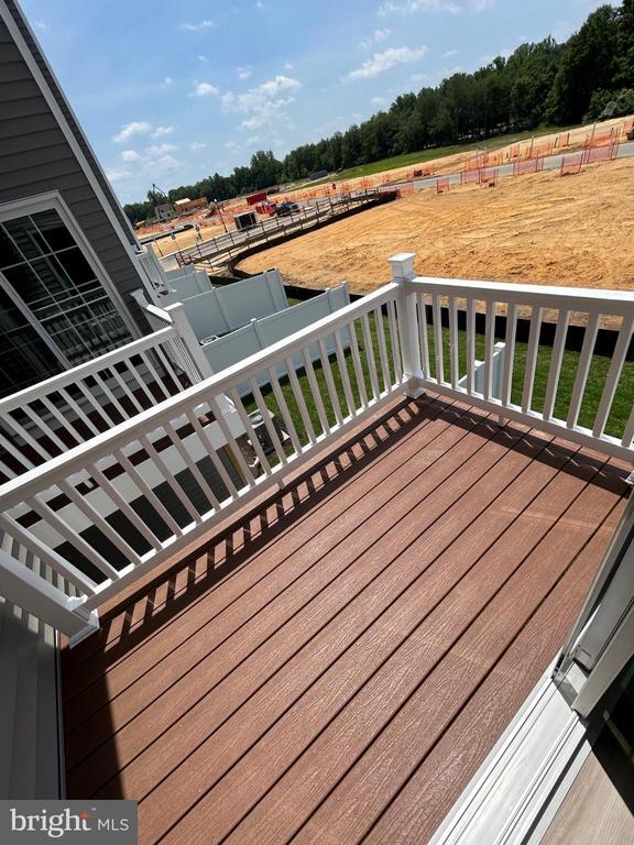 Building Photo - 38 Barnes Wy