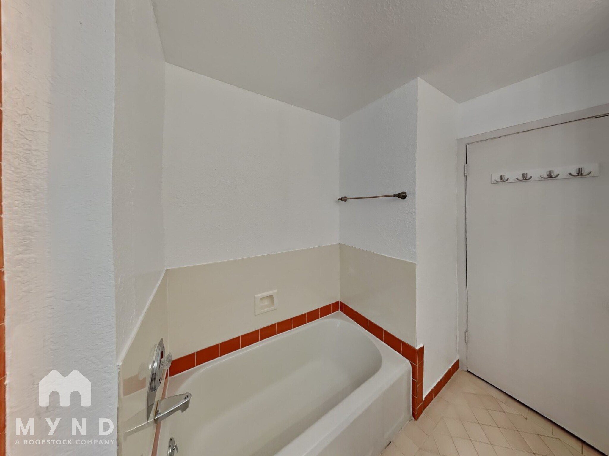 Building Photo - 4626 Geranium Pl