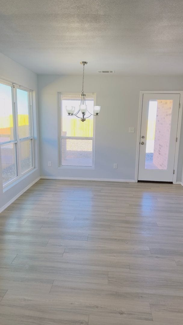 Building Photo - NOW PRELEASING: 3 bed/ 2 bath in Odessa!