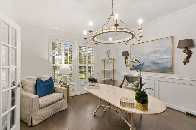 Building Photo - 2560 Costa Mesa Cir