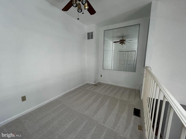 Building Photo - 6910 Sandra Marie Cir