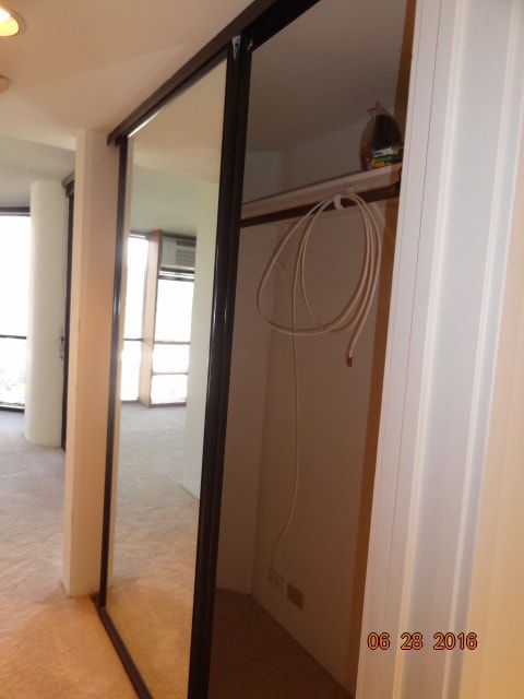 Building Photo - HONOLULU TOWER 1/1/1, MOUNTAIN VIEWS