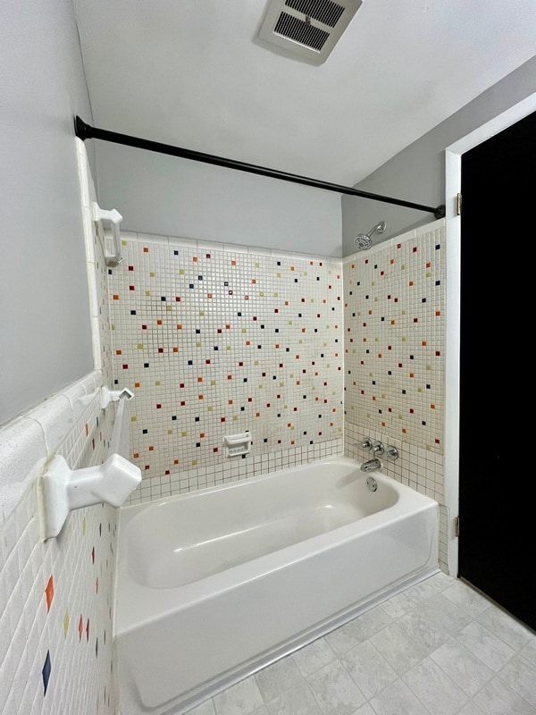 Building Photo - 750 Harrison Blvd