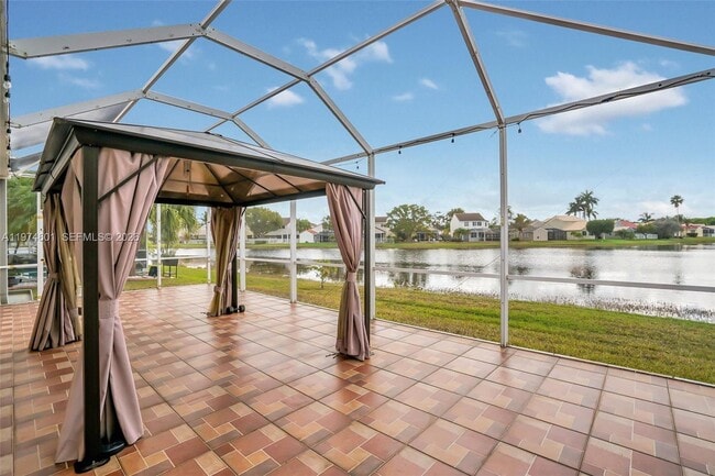 Building Photo - 659 Vista Meadows Dr