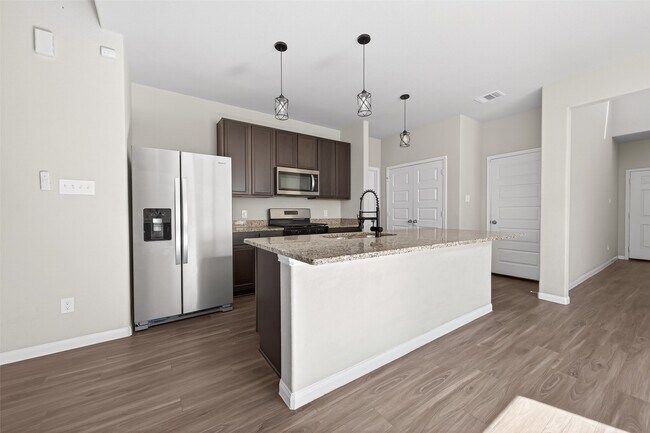 Building Photo - 22519 Javelina St