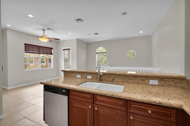 Building Photo - 4851 Bonsai Cir