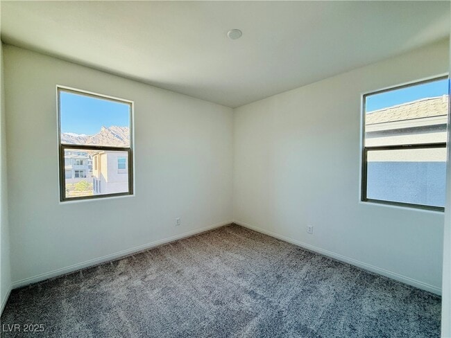 Building Photo - 1544 Little Penguin St