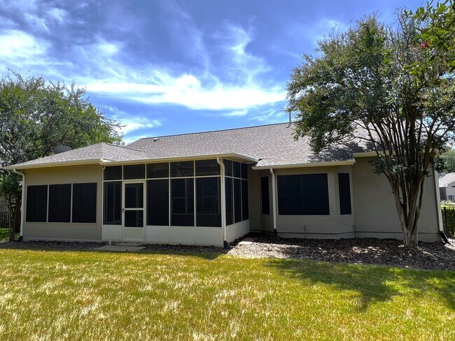 Building Photo - 102 Teacup Cove