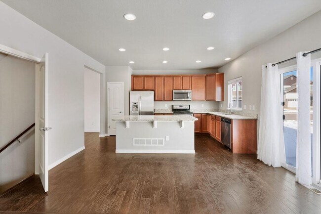 Building Photo - 1520 Cirque Valley Ln