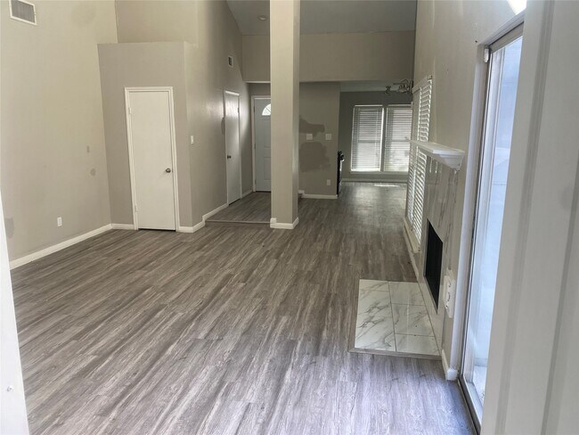 Building Photo - 7519 San Benito Dr