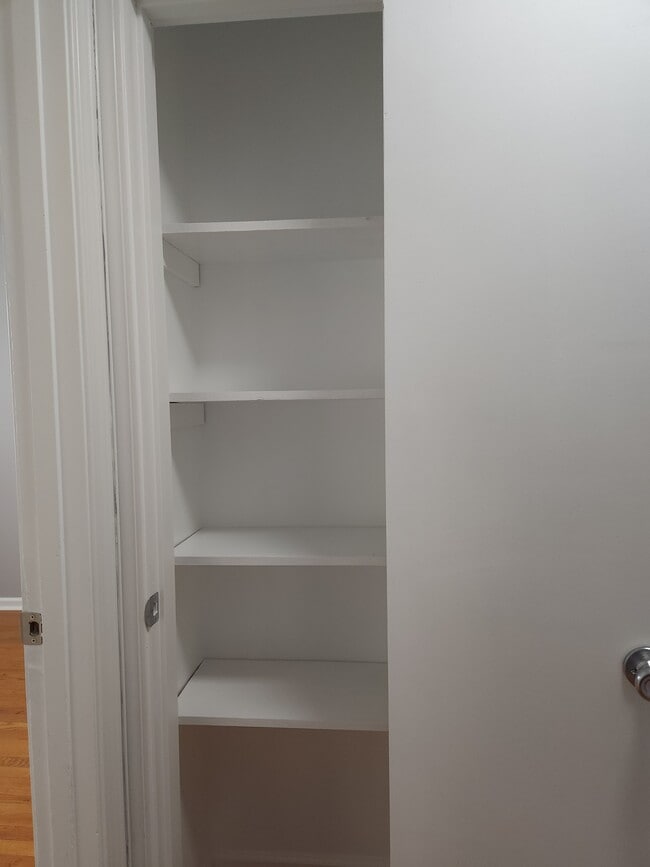 Building Photo - 11228 E 25th St S