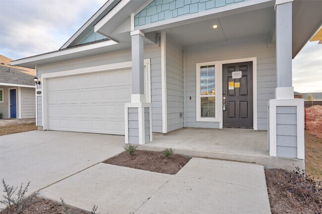 Building Photo - 135 Living Reef Dr