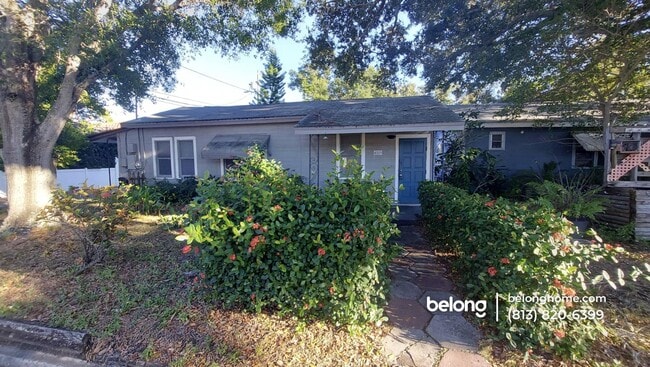 Building Photo - 4111 Haines Rd N