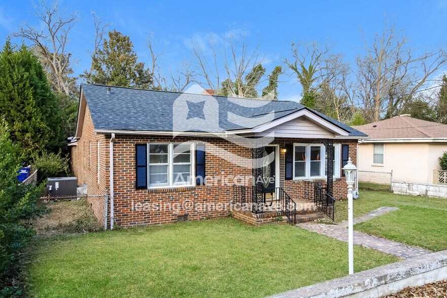 Building Photo - 426 Hampton Ave NW