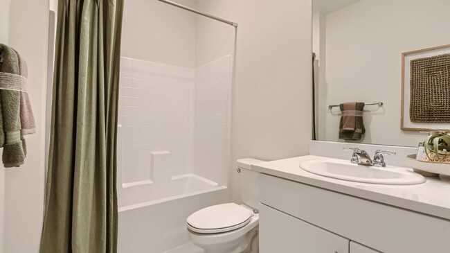 Building Photo - Like New Menifee 4 Bedroom Home