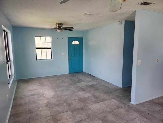 Building Photo - 1038 26th St