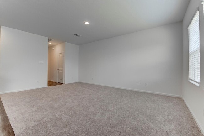 Building Photo - 14878 Calderon Dr