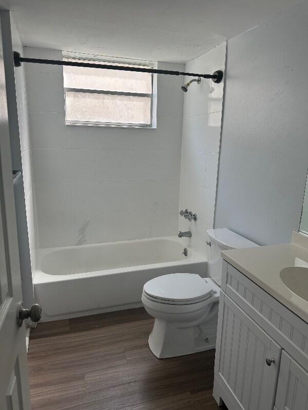 Building Photo - 5741 SW 36th Ct