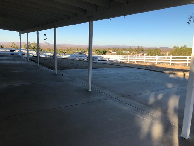 Building Photo - 32750 Rose Tree Ln