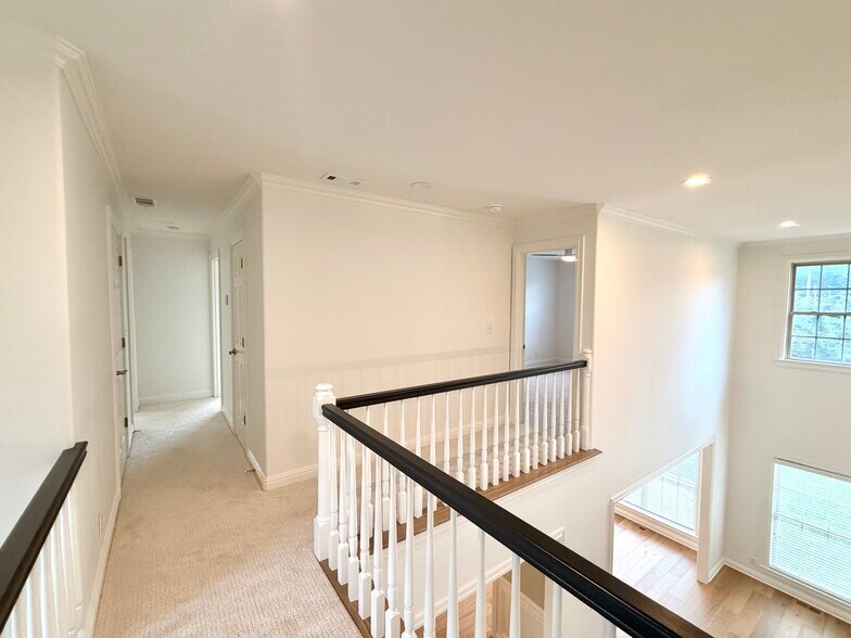 Building Photo - 5304 Wolfpen Woods Dr.
