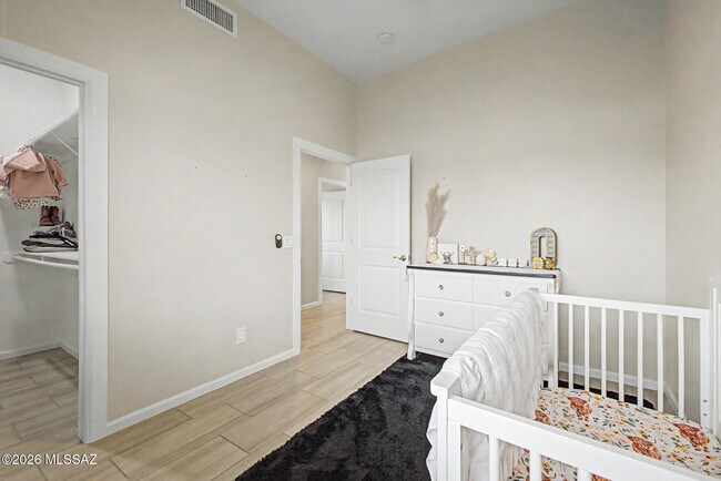 Building Photo - 208 S Montgomery Pl