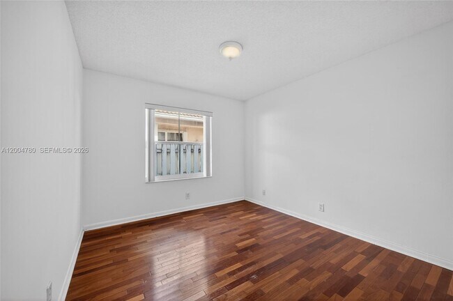 Building Photo - 875 Savannah Falls Dr