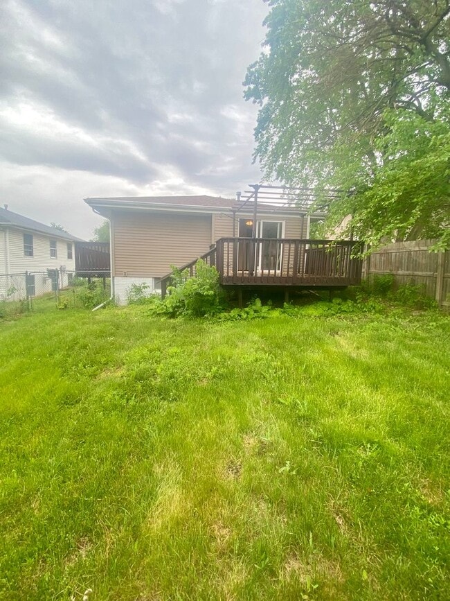 Building Photo - 2 bed 2 bath house in NW Lincoln