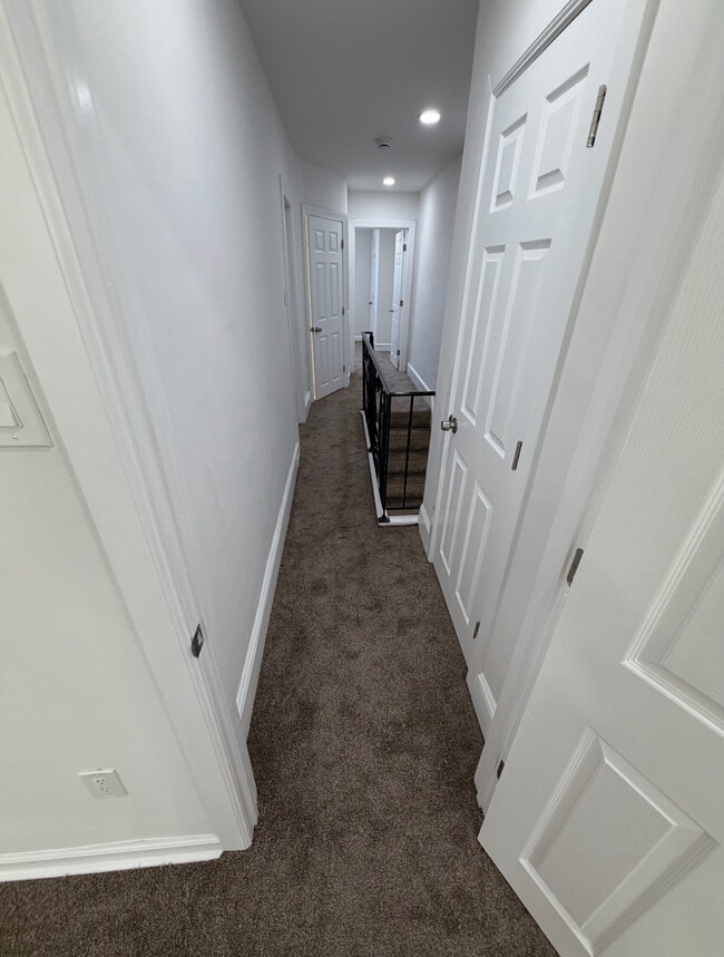 Building Photo - 1534 S 29th St