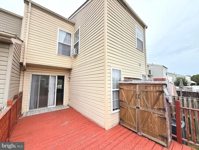 Building Photo - 5327 Abbeywood Ct