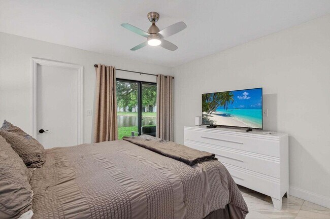 Building Photo - 15108 Ashland Dr