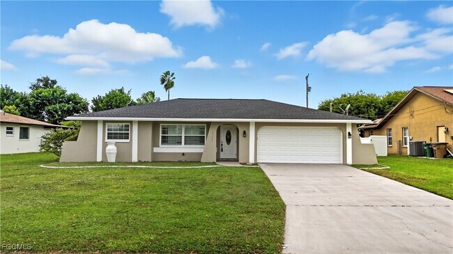 Primary Photo - 4520 SE 11th Pl