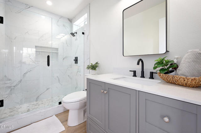 Building Photo - 97 Everett St