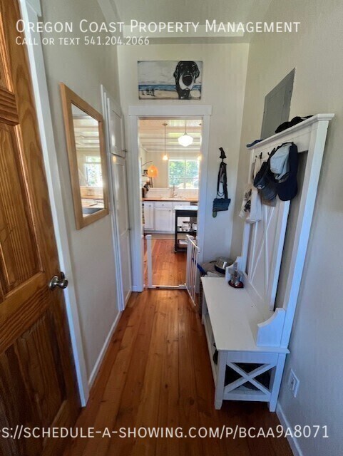 Building Photo - 144 Elderberry Way