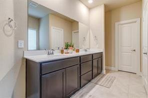 Building Photo - 4416 Lakeview Dr